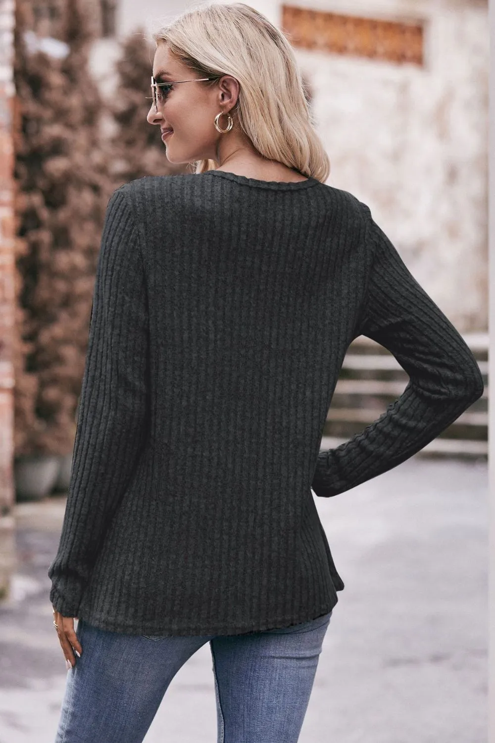 * APP EXCLUSIVE* Ribbed Round Neck Buttoned Long Sleeve Tee