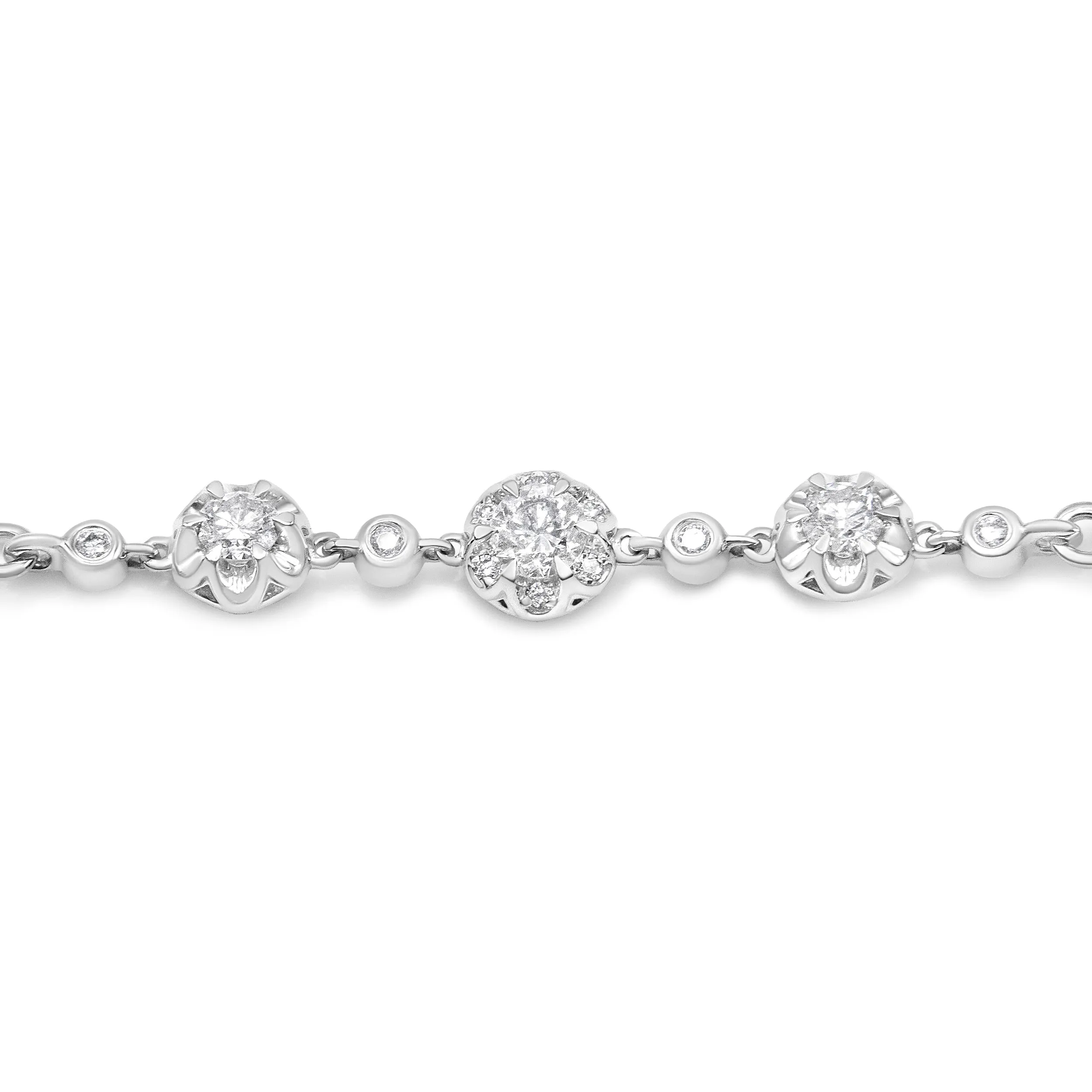10K White Gold 0.41 Cttw Round Prong and Bezel Set Cluster Diamond Alternate Pattern Bolo Bracelet