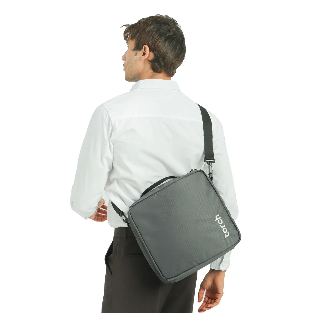 Aksa Light Travel Sling Bag