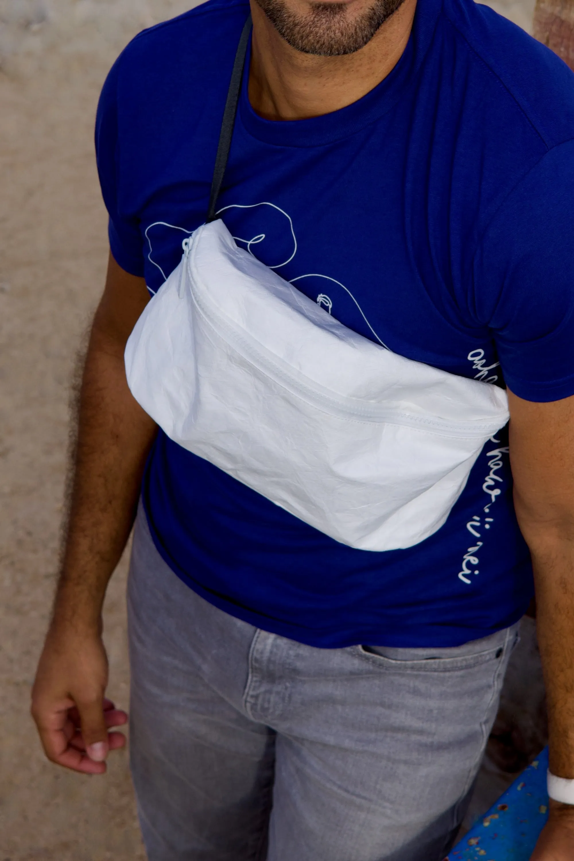 Belt Bag Large Textured Tyvek White