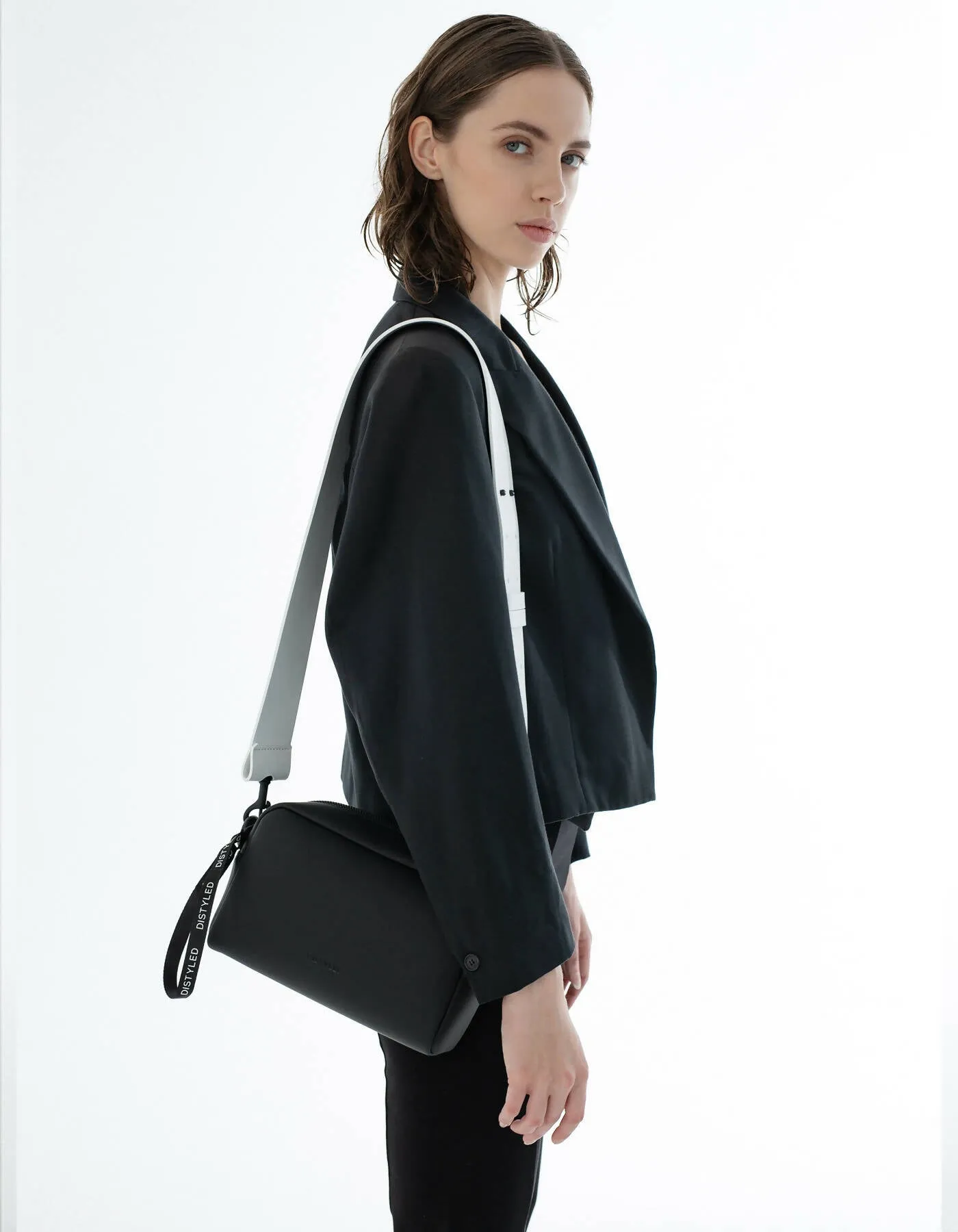 Camera Bag, Medium/ Flat Strap 5