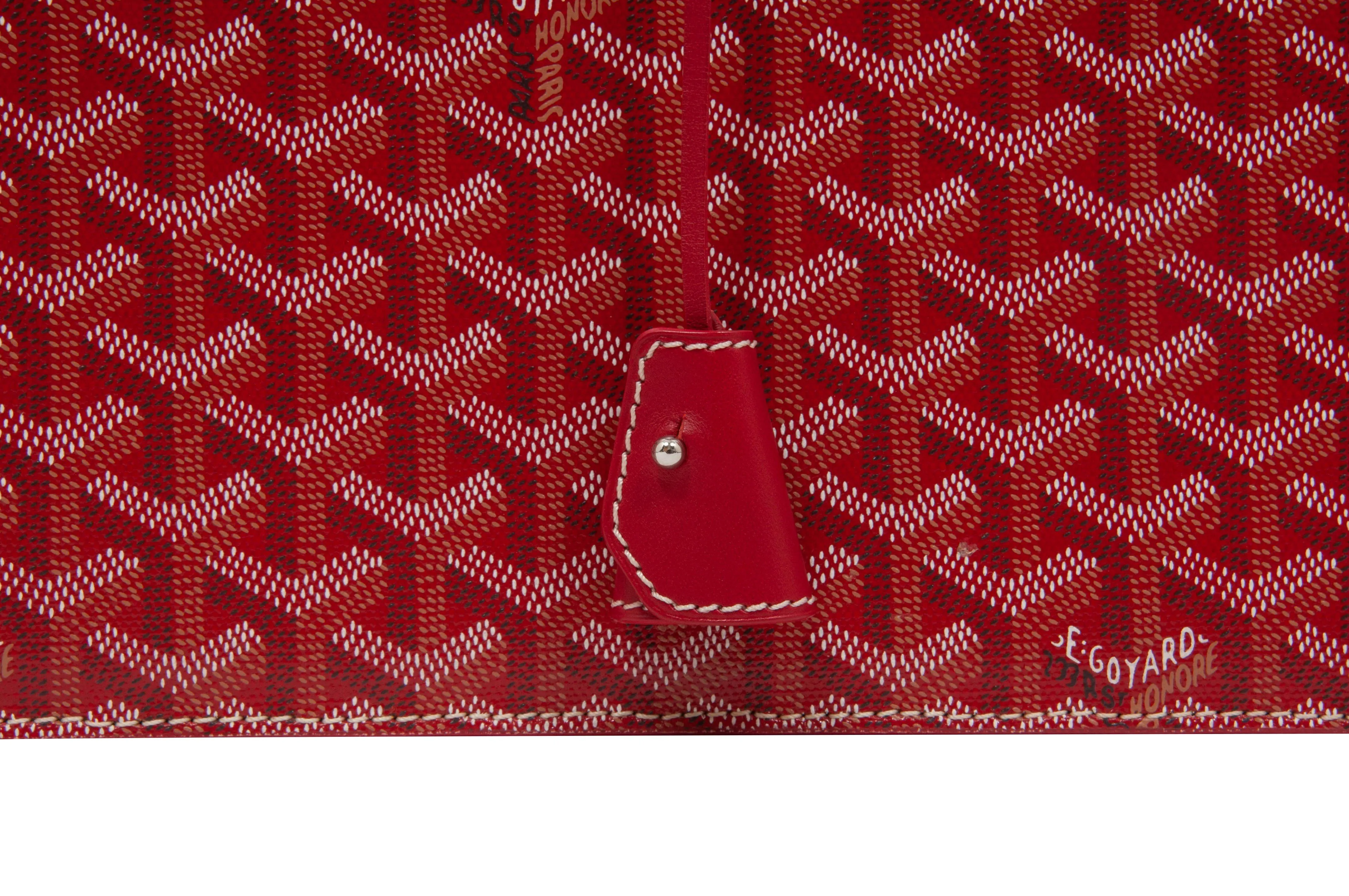 Chypre Deux Soufflets Red Briefcase