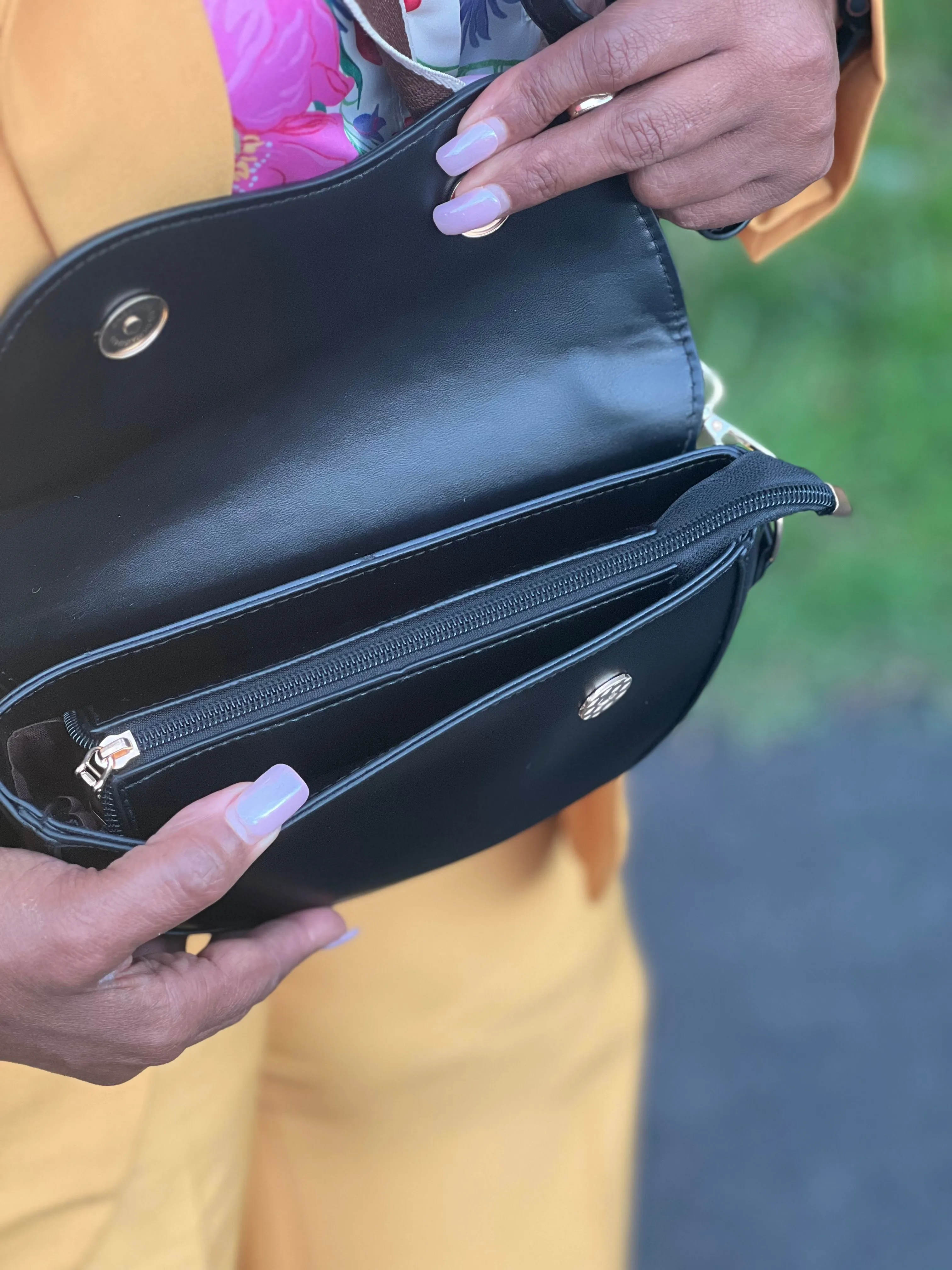 DST GOLD STAMPED ΑΣΘ Black Bag