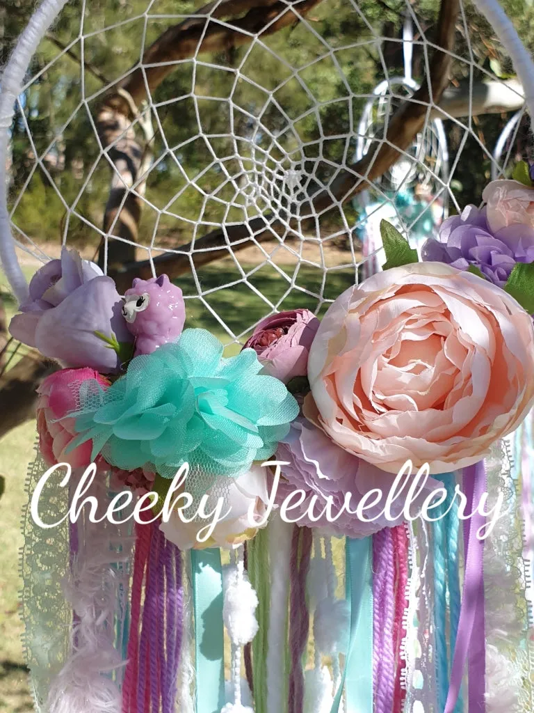 Gorgeous Llama dreamcatcher