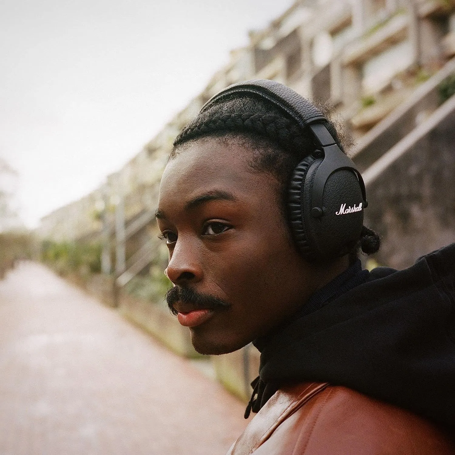 Marshall Monitor II Active Noise Cancelling Over-Ear Bluetooth Headphone With Mic-Black