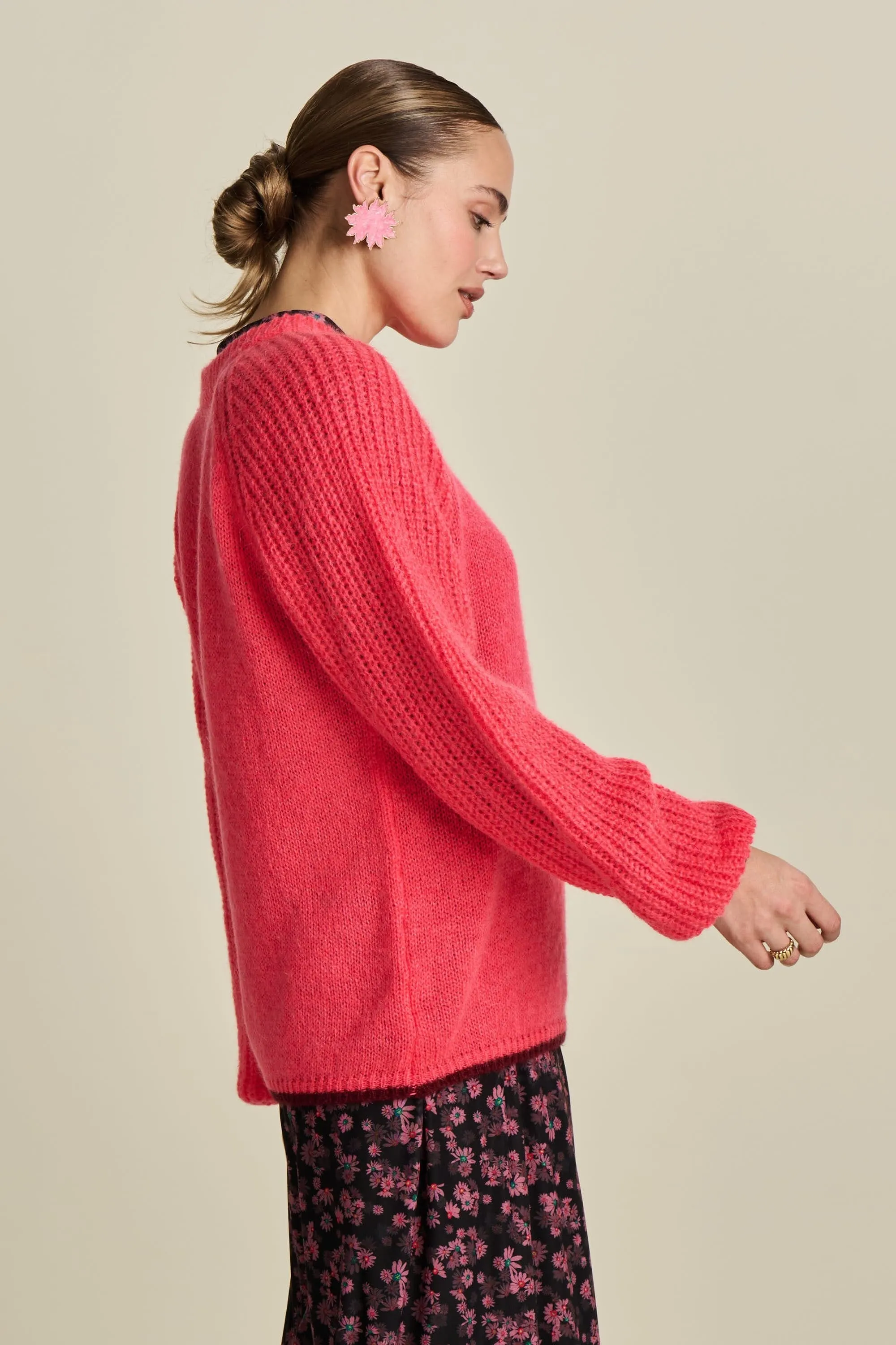 PULL - Vibrant Pink